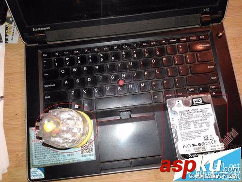 thinkpad e40筆記本怎么拆機更換硬盤? thinkpad,thinkpade40,硬盤