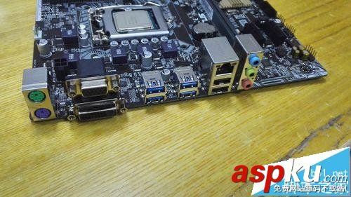 華碩b150m,DDR4主板