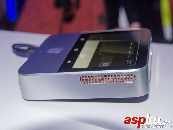 中興Spro2,微型投影儀