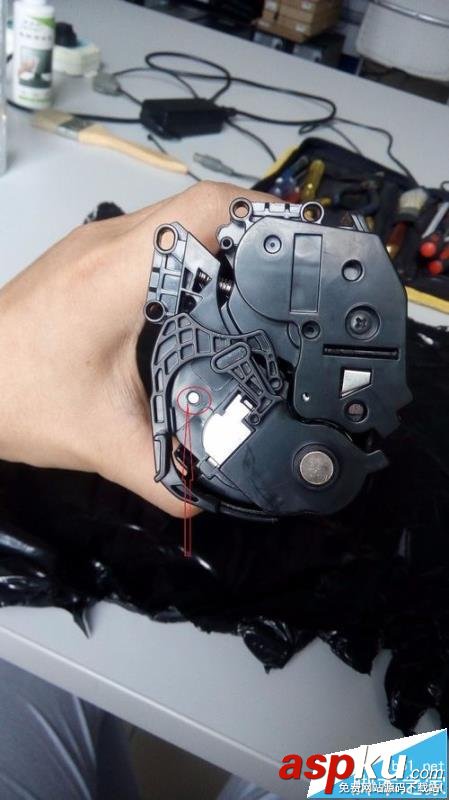 惠普打印機怎么給2612a硒鼓加粉? 惠普打印機,2612a,硒鼓加粉