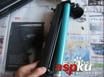 惠普1000激光打印機硒鼓加墨粉方法 惠普,激光打印機,硒鼓,加墨粉