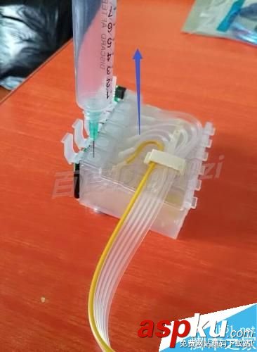 空的連續供墨系統添加墨水墨盒及抽出空氣的操作方法 連續供墨系統,墨水,墨盒