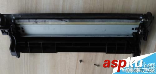 HP 2612A硒鼓加墨粉圖文教程 HP2612A,加墨粉