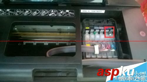 愛(ài)普生r330墨水燈亮,愛(ài)普生r330亮紅燈,r330墨水燈常亮,愛(ài)普生打