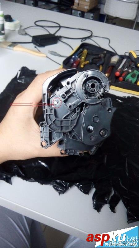 惠普打印機怎么給2612a硒鼓加粉? 惠普打印機,2612a,硒鼓加粉