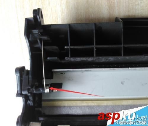 HP 2612A硒鼓加墨粉圖文教程 HP2612A,加墨粉