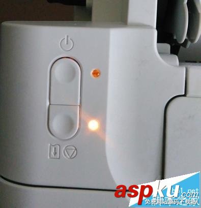 打印機(jī)黃色燈閃亮并報(bào)警怎該怎么修復(fù)? 打印機(jī),報(bào)警