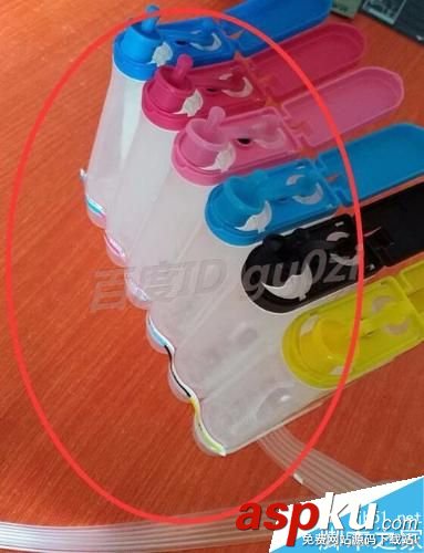 空的連續供墨系統添加墨水墨盒及抽出空氣的操作方法 連續供墨系統,墨水,墨盒