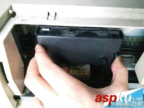 愛普生LQ 680K打印機怎么更換色帶? 愛普生,打印機,色帶