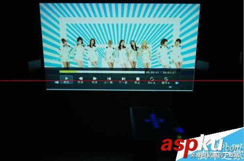 vivo手機怎么連接投影儀放電影? 放電影的投影儀,投影儀放電影,投影儀可以放電影嗎vivo手機怎