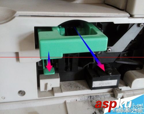 理光復印機不能打印怎么添加碳粉? 理光復印機,加碳粉