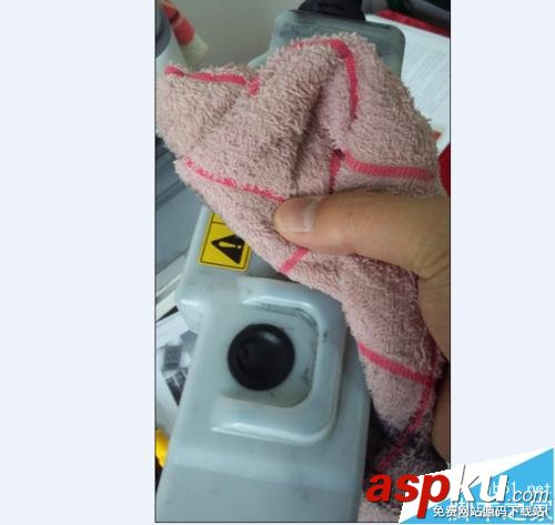 京瓷TASKalfa4500i復印機怎么清理廢粉盒廢粉? 京瓷6525復印機粉盒,京瓷taskalfa,180,1800