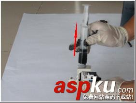 HP5000打印機怎么使用吸墨槍加墨水? HP5000,打印機