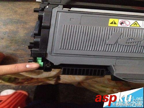 聯(lián)想M7205,打印機(jī)