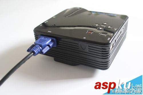 電腦連接投影儀切換畫面是使用哪個快捷鍵? 電腦,投影儀