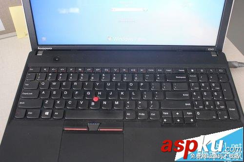 電腦連接投影儀切換畫面是使用哪個快捷鍵? 電腦,投影儀