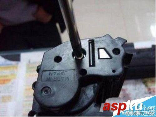 佳能2900打印機(jī)硒鼓加粉圖解教程 佳能2900,硒鼓,加粉