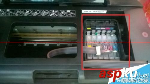 愛(ài)普生r330墨水燈亮,愛(ài)普生r330亮紅燈,r330墨水燈常亮,愛(ài)普生打