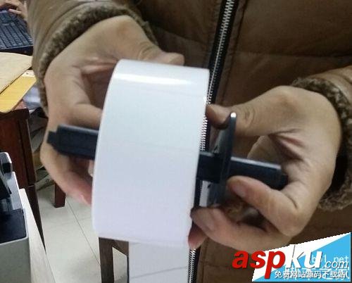 北洋條碼打印機(jī)2100e怎么更換紙卷? 北洋條碼打印機(jī)2100e