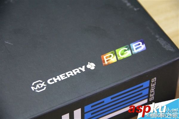 IKBC時光機機械鍵盤F-RGB開箱圖賞:加入RGB背光燈效 機械鍵盤,時光機