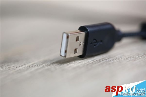 羅技有線版G403游戲鼠標圖賞:支持1680萬色RGB燈光 羅技,游戲,鼠標