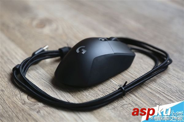 羅技有線版G403游戲鼠標圖賞:支持1680萬色RGB燈光 羅技,游戲,鼠標