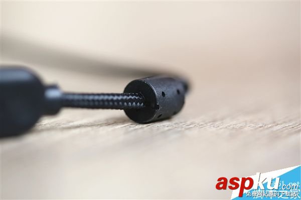 羅技有線版G403游戲鼠標圖賞:支持1680萬色RGB燈光 羅技,游戲,鼠標