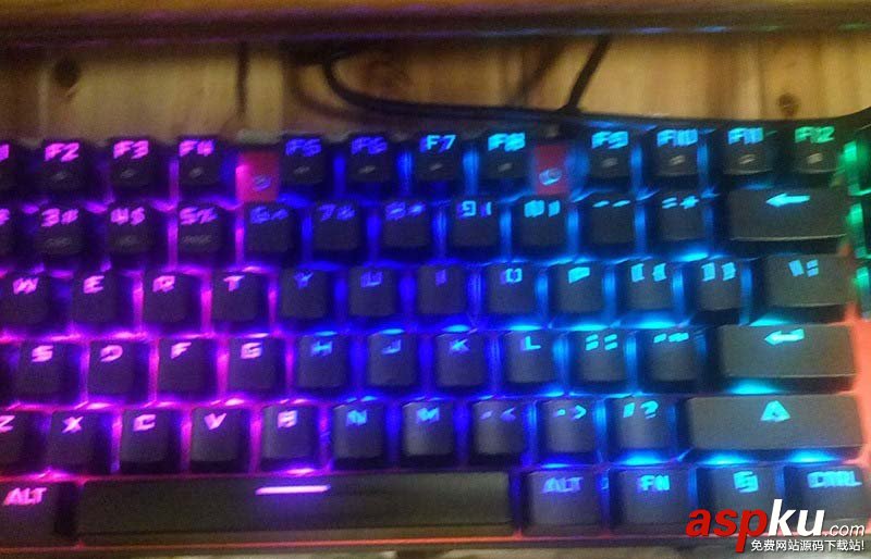 機械鍵盤怎么設置背光燈? 機械鍵盤GB跑馬燈的玩法 機械鍵盤,背光燈