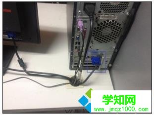 電腦分辨率突然變小且無法調(diào)整的解決方法