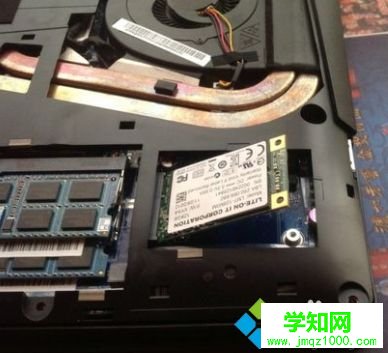 聯(lián)想Y400能不能裝固態(tài)硬盤 需要什么接口的
