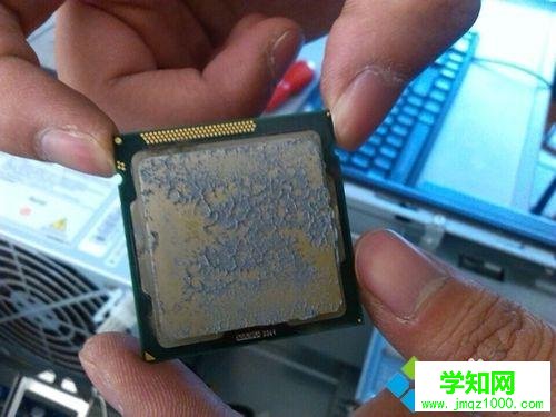 臺式電腦主板壞了如何更換