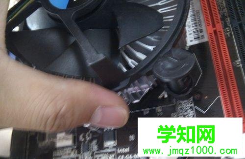 cpu風扇接口怎么接?給電腦安裝cpu風扇的方法 cpu風扇接口怎么接?給電腦安裝cpu風扇的方法