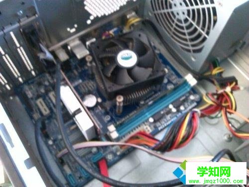 臺式電腦主板壞了如何更換