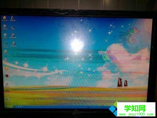 xp電腦屏幕出現(xiàn)條紋并閃爍如何解決 xp電腦屏幕出現(xiàn)條紋并閃爍如何解決