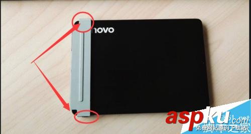 戴爾靈越15R5537,固態硬盤