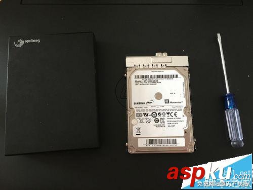 希捷移動硬盤拆解,希捷移動硬盤拆解圖,希捷srd00f1移動硬盤