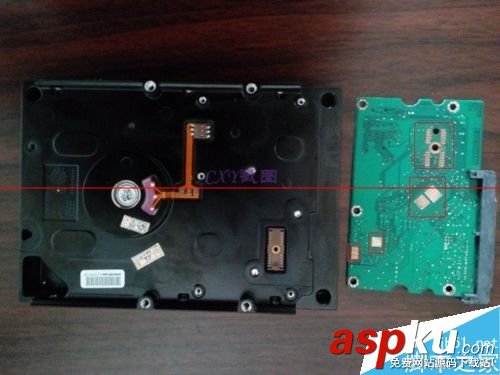 從外觀到內部簡單的了解硬盤 移動硬盤拆解過程 硬盤內部結構,移動硬盤內部結構,希捷移動硬盤拆解,移動硬盤拆解