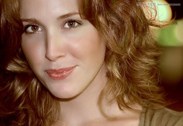 Photoshop使用閾值工具給美女磨皮