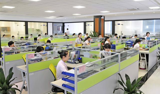 怎么管理同在局域網(wǎng)內(nèi)的其他用戶