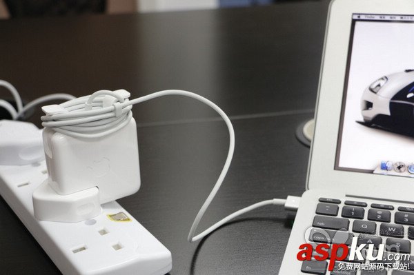 蘋果Macbook,蘋果Mac,變壓器