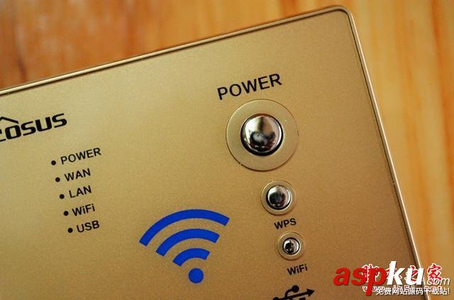 裝上墻壁的無線路由器 墻壁式無線路由 LS86-330 體驗 無線路由器,LS86-330