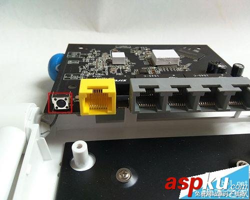 360路由器P1該怎么拆解? 360p1拆解圖文教程 路由器P1,360路由器