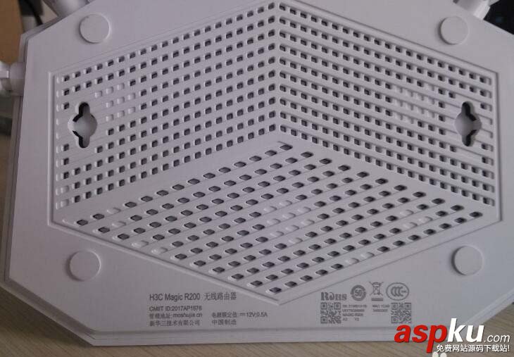 華三h3cR200路由器怎么樣? h3cR200路由器開箱介紹 三h3cR200,路由器