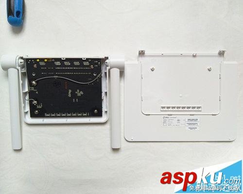 360路由器P1該怎么拆解? 360p1拆解圖文教程 路由器P1,360路由器