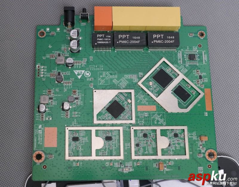 斐訊K2P值得買嗎?斐訊K2P路由器拆解評(píng)測(cè) 斐訊K2P,斐訊路由器,斐訊K2P評(píng)測(cè),斐訊K2拆機(jī)