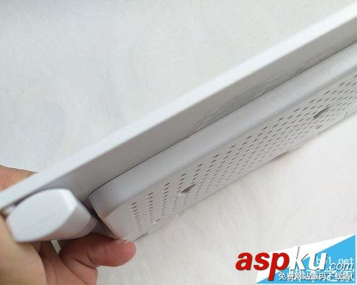 360路由器P1該怎么拆解? 360p1拆解圖文教程 路由器P1,360路由器