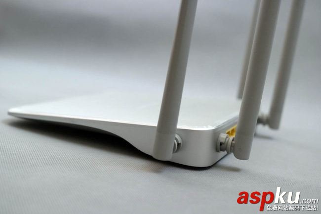 斐訊K2P值得買嗎?斐訊K2P路由器拆解評(píng)測(cè) 斐訊K2P,斐訊路由器,斐訊K2P評(píng)測(cè),斐訊K2拆機(jī)