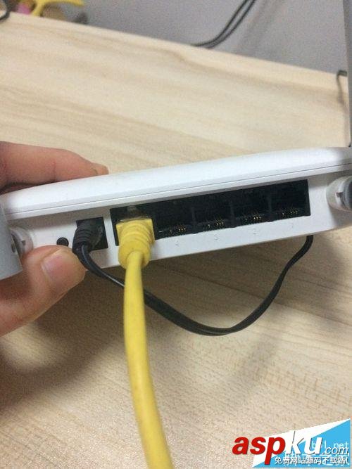 mercury mw300r路由器怎么設(shè)置使用? 路由器