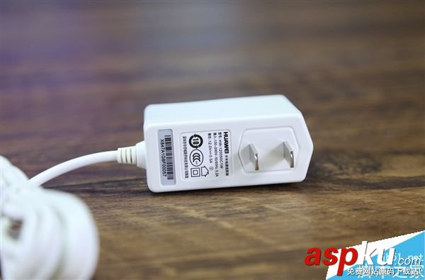 華為路由器A1 Lite開箱圖賞:通過Hi鍵一鍵擴展Wi-Fi 華為,路由器,Wi-Fi