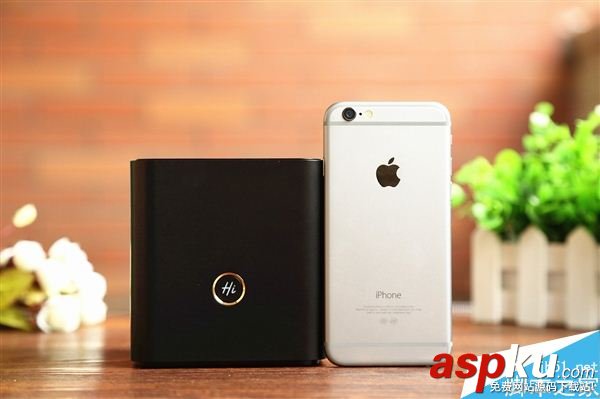 榮耀路由Pro游戲版開箱圖賞:支持騰訊定制TGP加速 榮耀路由Pro,游戲版